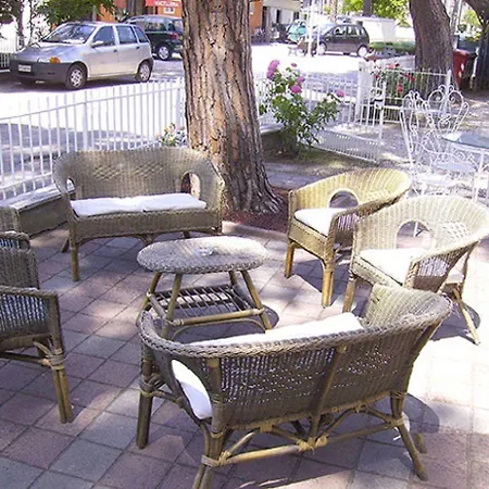 Arianna 2* Pinarella