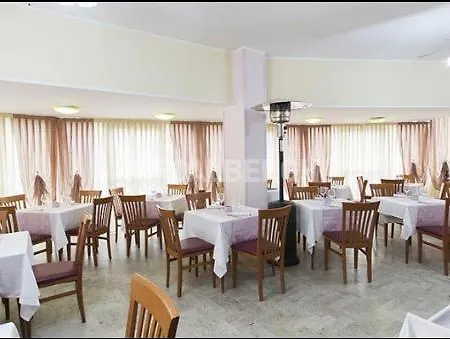 Hotel Arianna Pinarella
