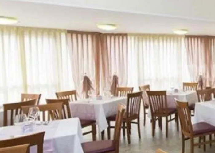 فندق Arianna بيناريلا