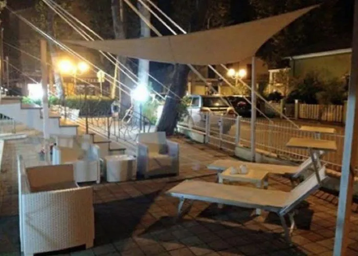 Arianna 2* Pinarella