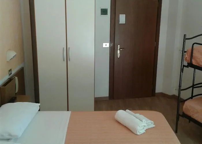 Hotell Arianna Pinarella