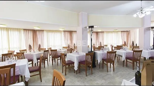 Hotell Arianna Pinarella